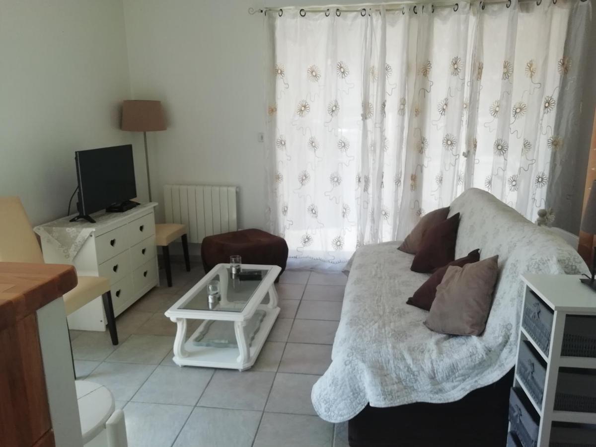 Studio En Rez De Jardin Narbonne Apartment Luaran gambar